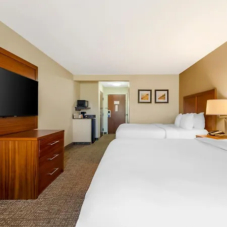 Comfort Inn & Suites Porter Near Indiana Dunes-3