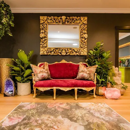 Sw1 Lodge-2