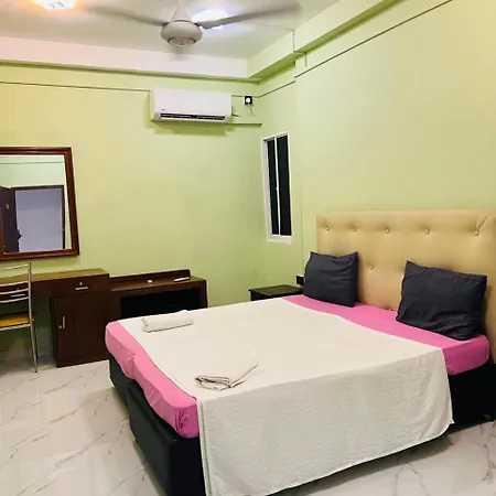 Metro City Hotel-3