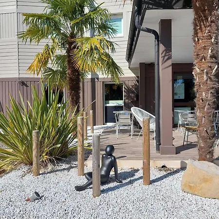 Hotel Ibis Budget Deauville-2