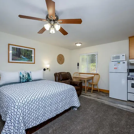 Ocean Suites Motel-2