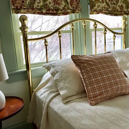 The Belmont Inn-2