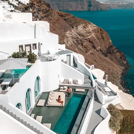 Echoes Luxury Suites-3