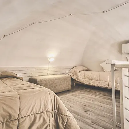 Cadelli Luxury Suite & Apartments-3