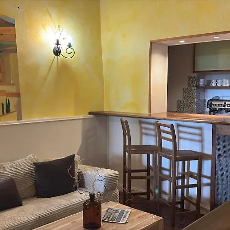 Hotel De Provence-3