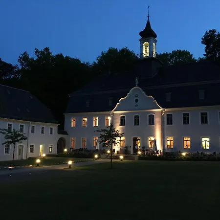 Hotel Schloss Rabenstein-3