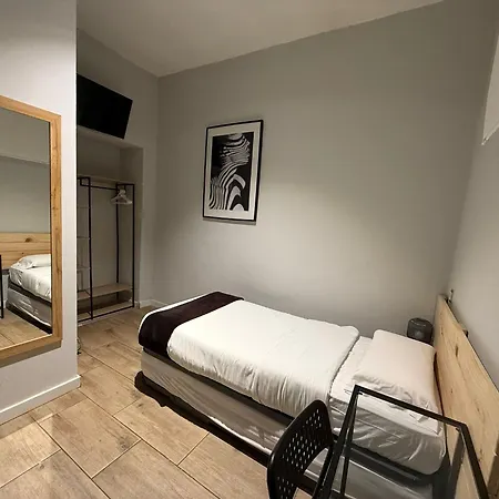 Marina Rooms-2