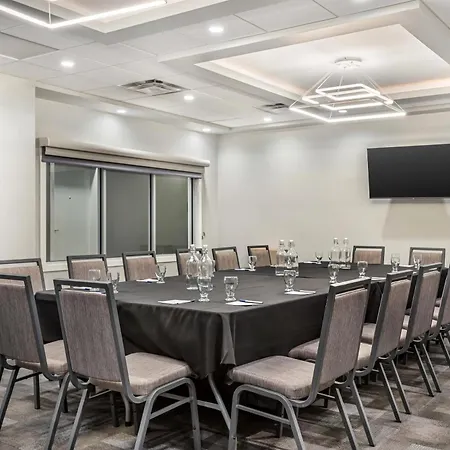 Executive Residency By Best Western Calgary City View North-3