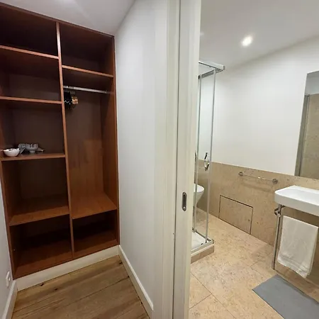 Santa Justa Prime Guesthouse-2