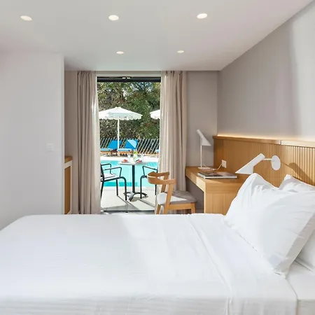 Roda Beach Resort & Spa-3