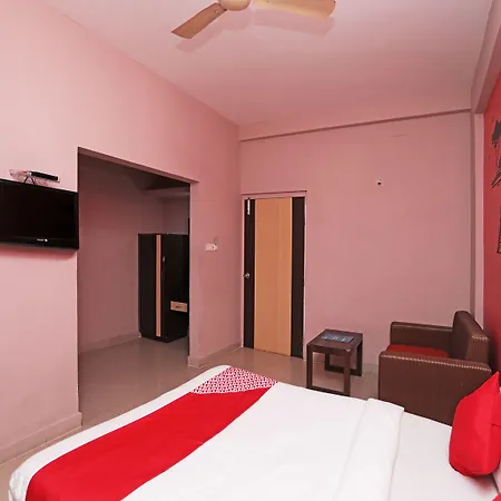 Oyo 6274 Hotel Janaki Residency-3