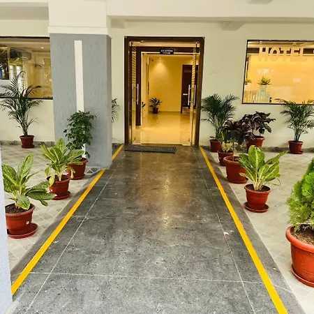 Hotel Skyview Suites & Studios-2