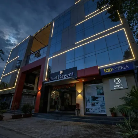 Fabhotel Regent Inn - Nr Skywalk Bridge-2