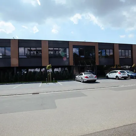 24Seven Hotel Schwabach-3