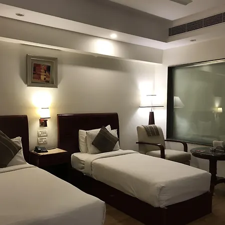 Delite Sarovar Portico Faridabad-2