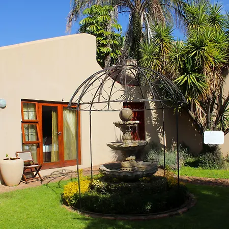 Echo Garden Guesthouse-3