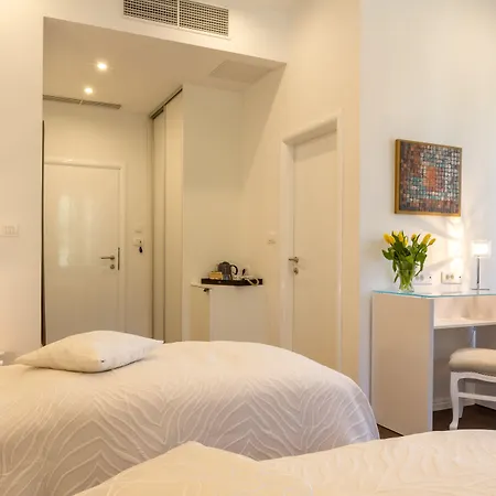 Pellegrini Luxury Rooms-2