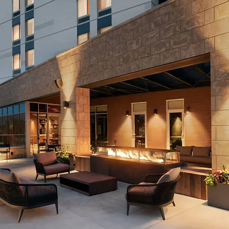 Springhill Suites By Marriott Milwaukee West/Wauwatosa-2