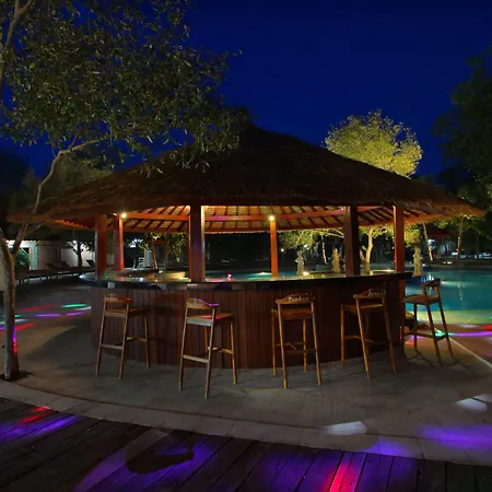 Frii Resort Gili Trawangan-3