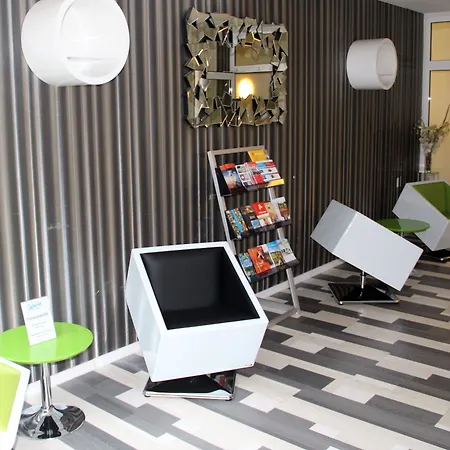 Check Inn Hotel Merseburg-2