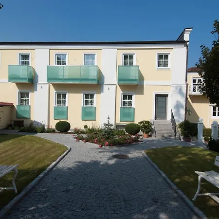 Hotel Biedermeier Hof-2