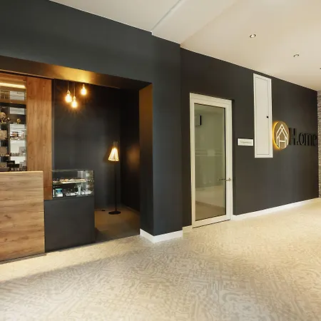 H.Ome Serviced Apartments Muenchen-3