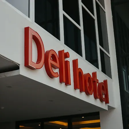 Deli Hotel-3