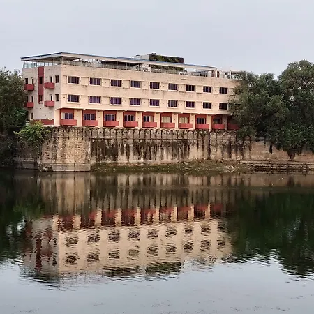 Rajdarshan - A Lake View Hotel In Udaipur-3