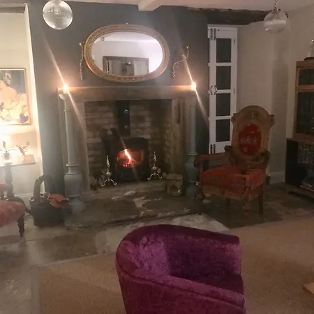 17 Burgate-2