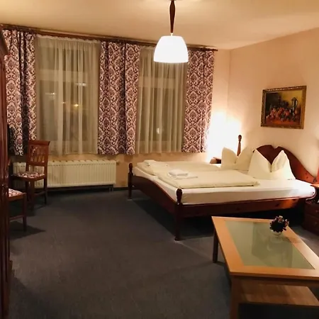 Haus Schlematal Hotel und Restaurant-2