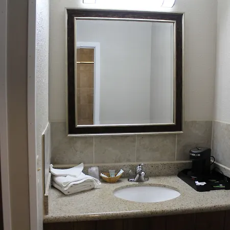 Regency Inn-3