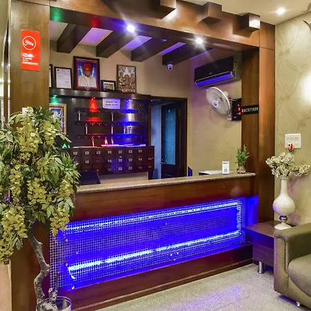 Oyo 6296 Hotel Park Avenue-3