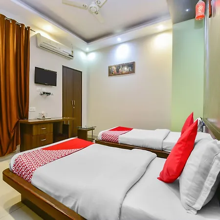 Oyo 6296 Hotel Park Avenue-2
