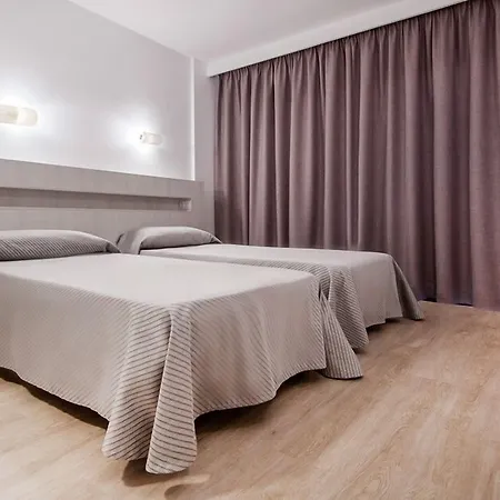 Apartamentos Sol Y Vera-2
