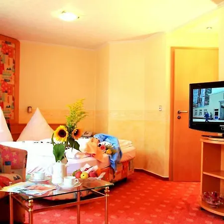 Hotel Weingaertner-3