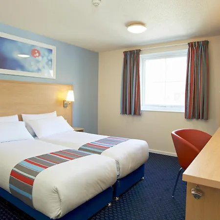 Travelodge Glasgow Central-2