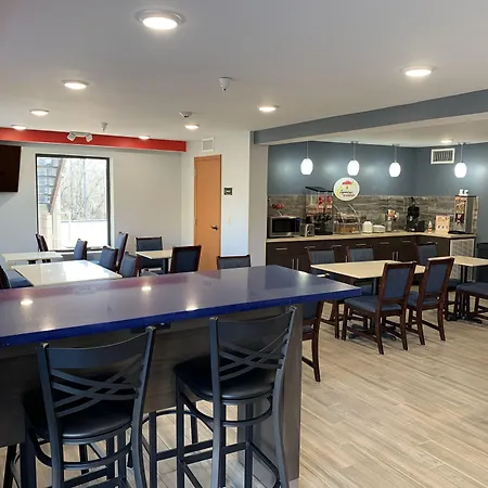 Super 8 By Wyndham Cookeville, Tn-3