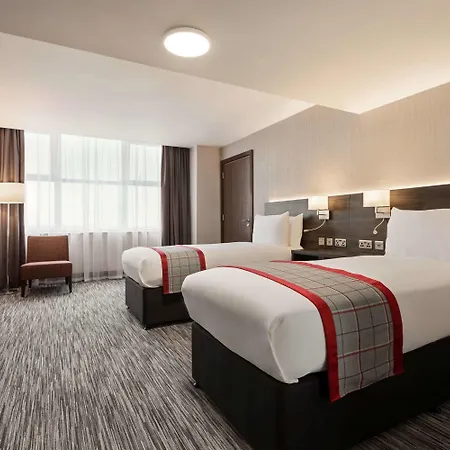 Ramada By Wyndham East Kilbride-3