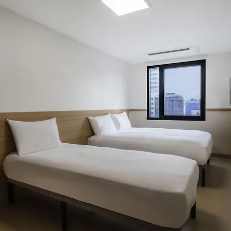 Five Hotel Jongno-3