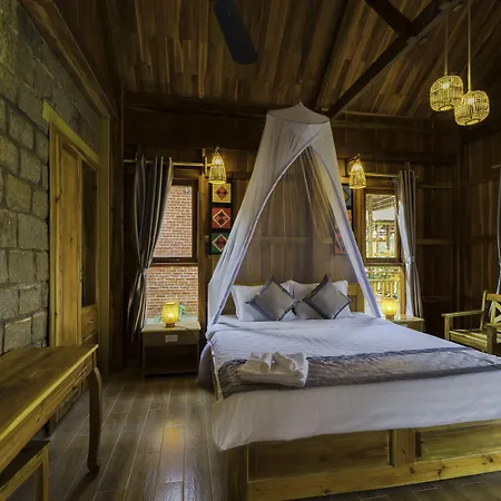 Island Lodge-2