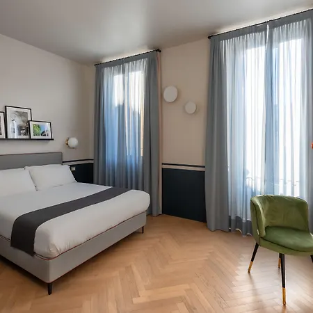 Velvet Grey Boutique Hotel-3