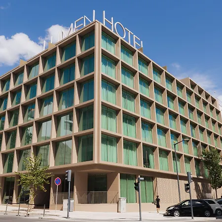 Lumen Hotel & The Lisbon Light Show-2