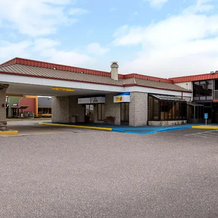 Days Inn By Wyndham Perrysburg Toledo-3