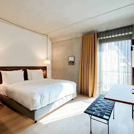 Karl August - A Neighborhood Hotel-3