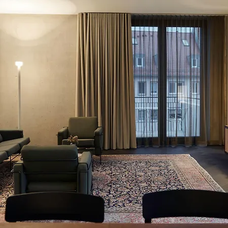 Karl August - A Neighborhood Hotel-3
