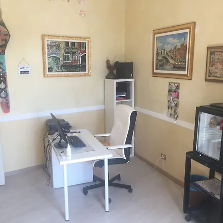 Lady Verona Residence-3