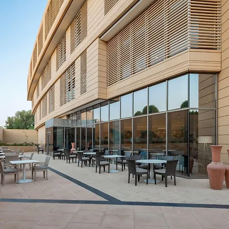 Radisson Blu Hotel & Residence, Riyadh Diplomatic Quarter-3