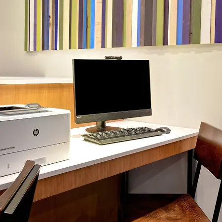 Holiday Inn Express & Suites - Ottawa By Ihg-2