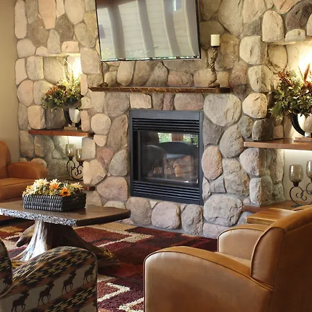 Rivertown Inn-3
