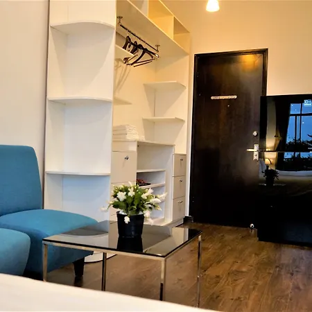 Oasis Hotel & Apartment-2